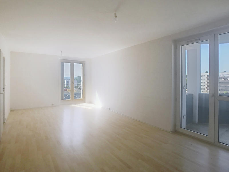 Appartement - 83 m² - 5 pièces
