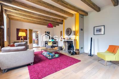 Maison - 350 m² - 8 pièces