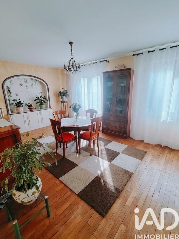 Appartement - 100 m² - 5 pièces