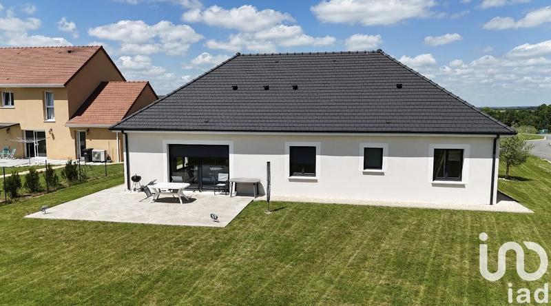 Maison - 140 m² - 6 pièces
