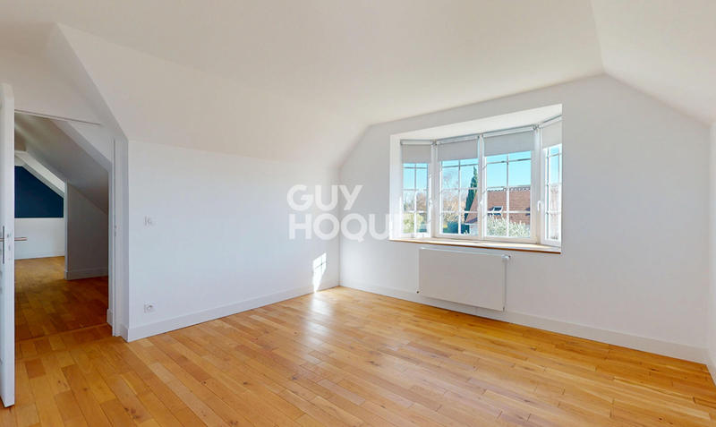 Maison - 182 m² - 7 pièces