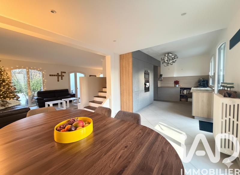 Maison - 160 m² - 6 pièces