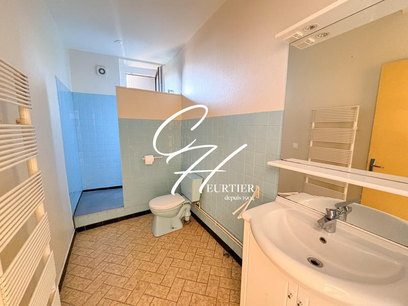 Appartement - 75 m² - 3 pièces