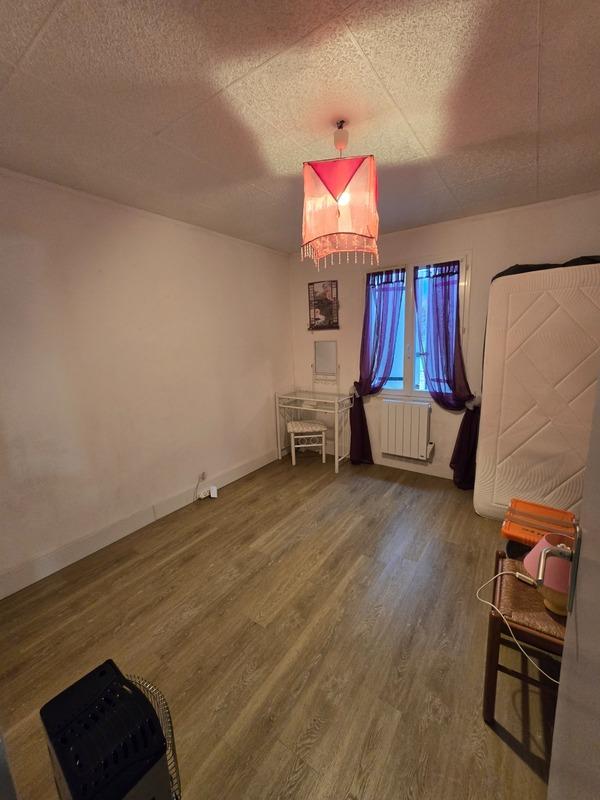 Maison - 98 m² - 5 pièces