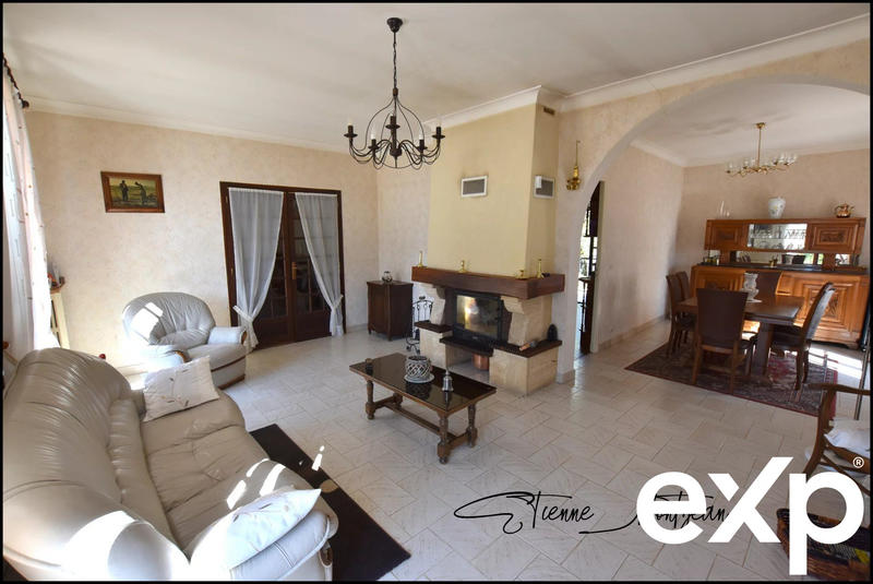 Maison - 123 m² - 6 pièces