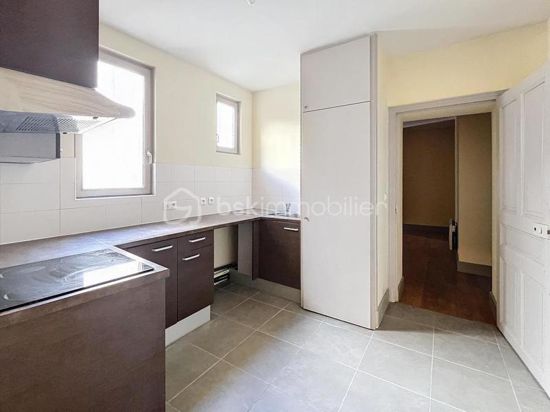 Appartement - 81 m² - 4 pièces