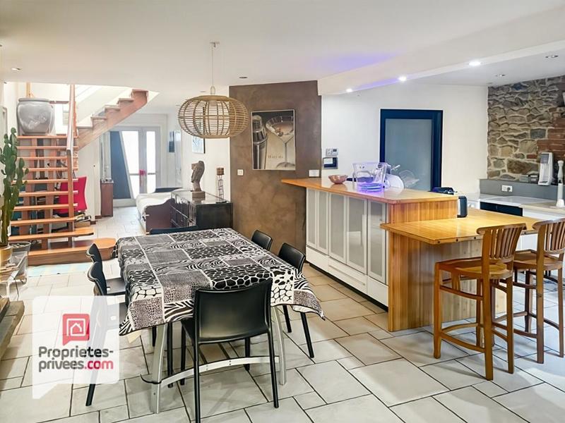 Maison - 127 m² - 6 pièces