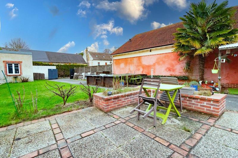 Maison - 140 m² - 5 pièces