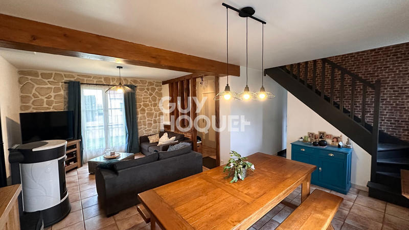 Maison - 90 m² - 5 pièces