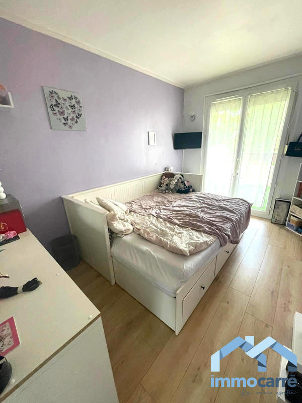 Maison - 96 m² - 5 pièces