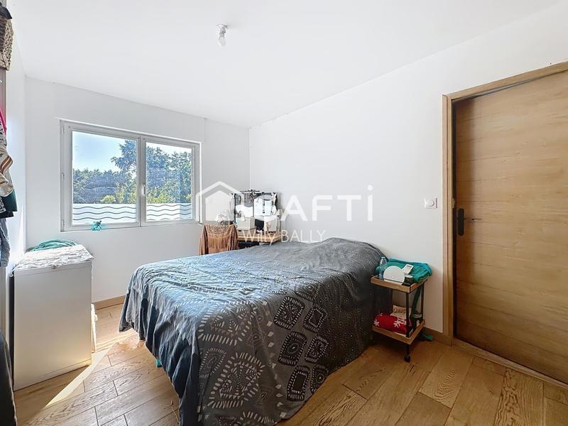 Maison - 99 m² - 4 pièces