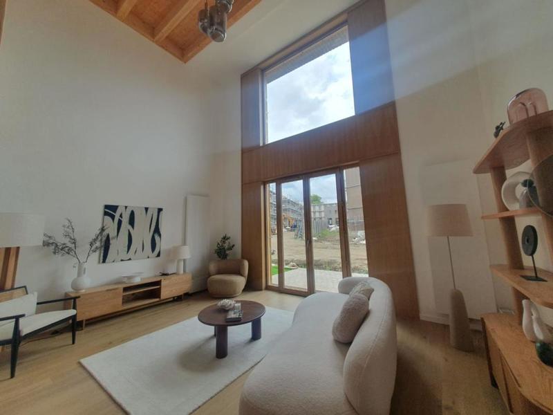 Maison - 142 m² - 6 pièces