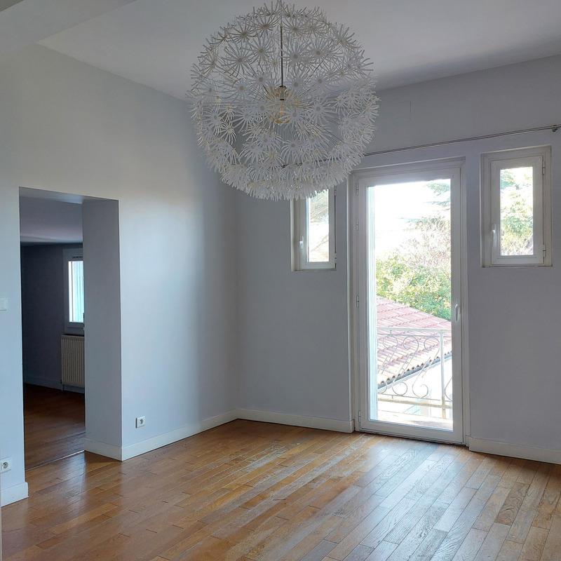 Maison - 150 m² - 9 pièces