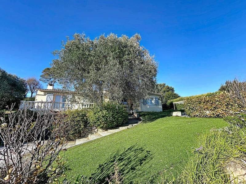 Maison - 122 m² - 4 pièces