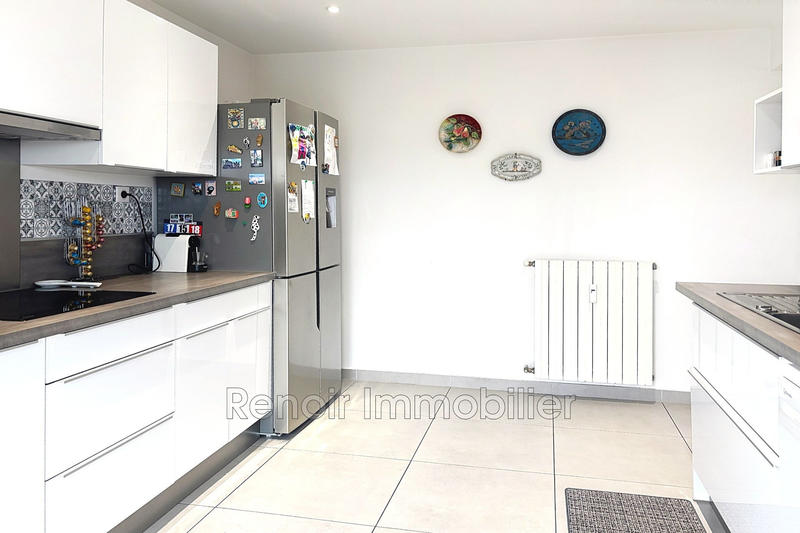 Appartement - 97 m² - 4 pièces