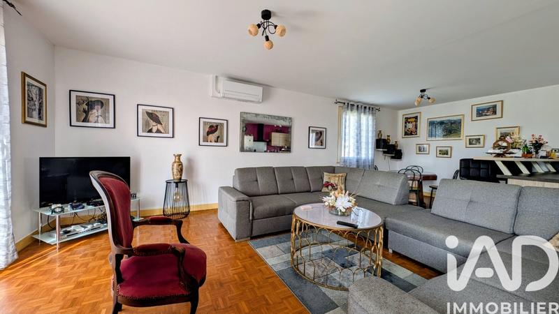 Maison - 94 m² - 4 pièces