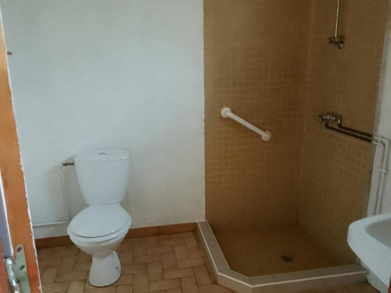 Maison - 412 m² - 8 pièces