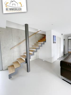 Maison - 174 m² - 6 pièces