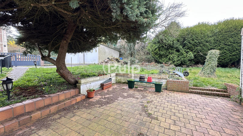 Maison - 150 m² - 8 pièces