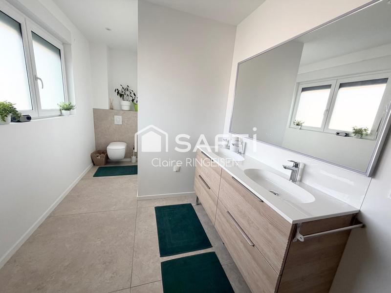 Maison - 136 m² - 5 pièces