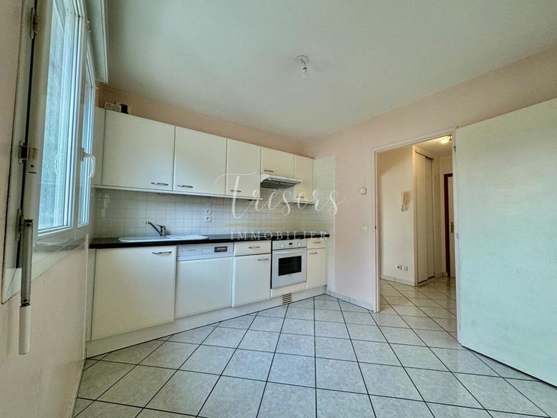 Appartement - 72 m² - 3 pièces