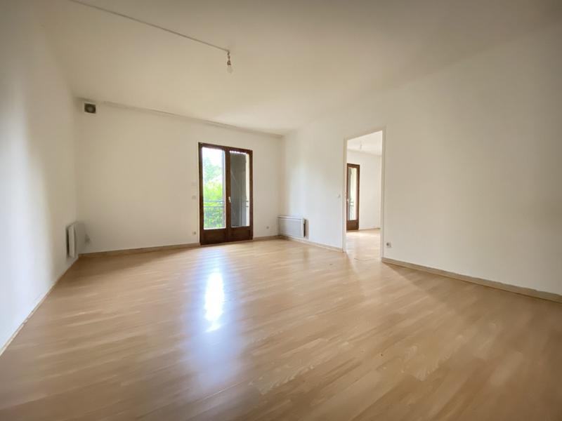 Immeuble - 555 m² - 5 pièces