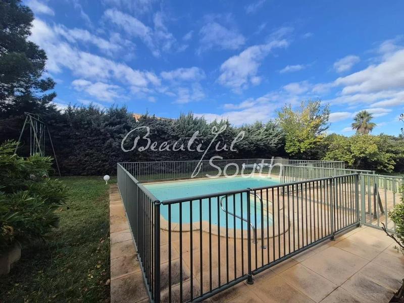 Maison - 206 m² - 6 pièces