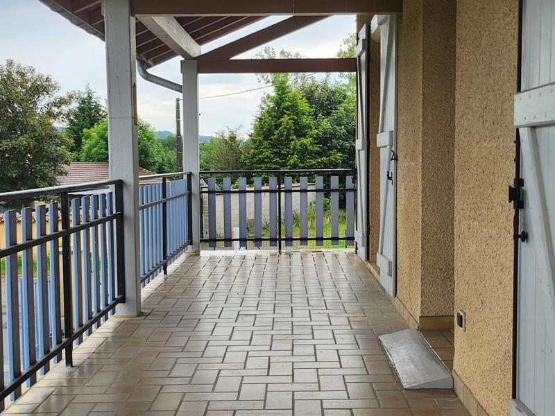 Maison - 90 m² - 5 pièces