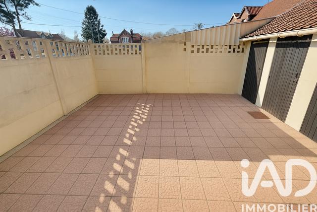 Maison - 102 m² - 5 pièces