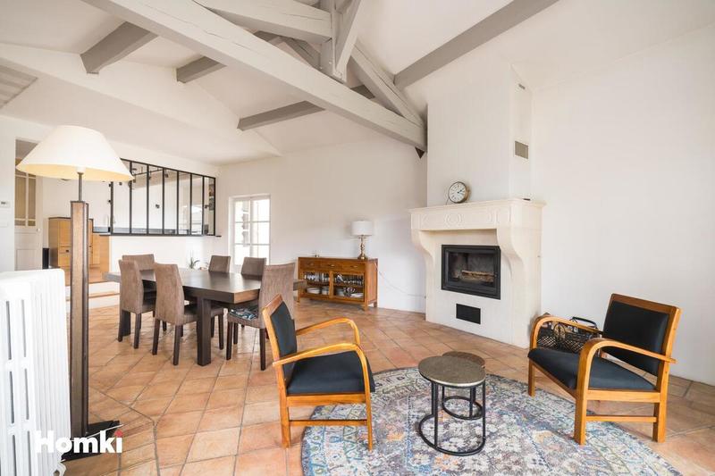 Villa - 180 m² - 7 pièces