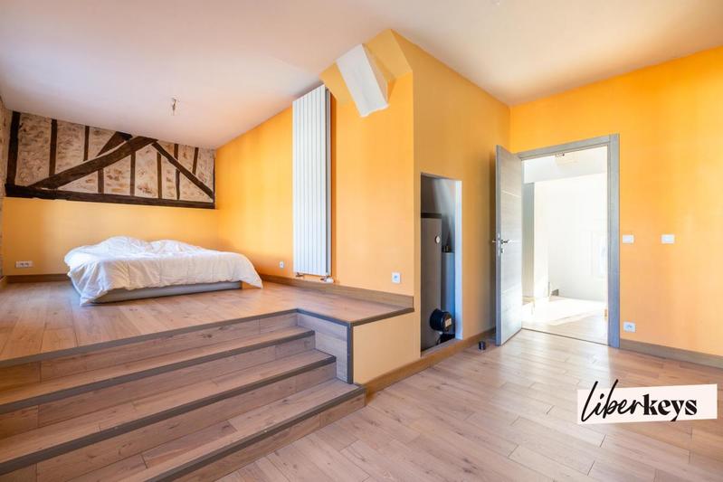 Propriété - 155 m² - 8 pièces