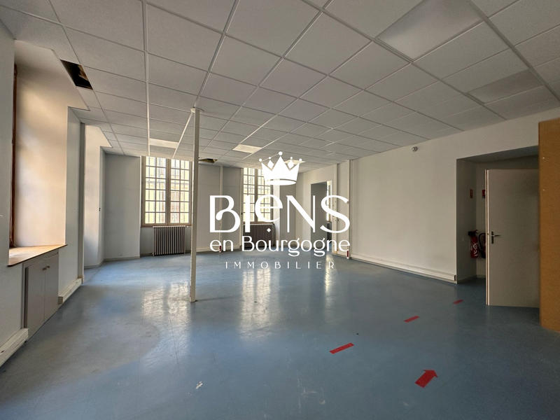 Bureau - 175 m² - 7 pièces