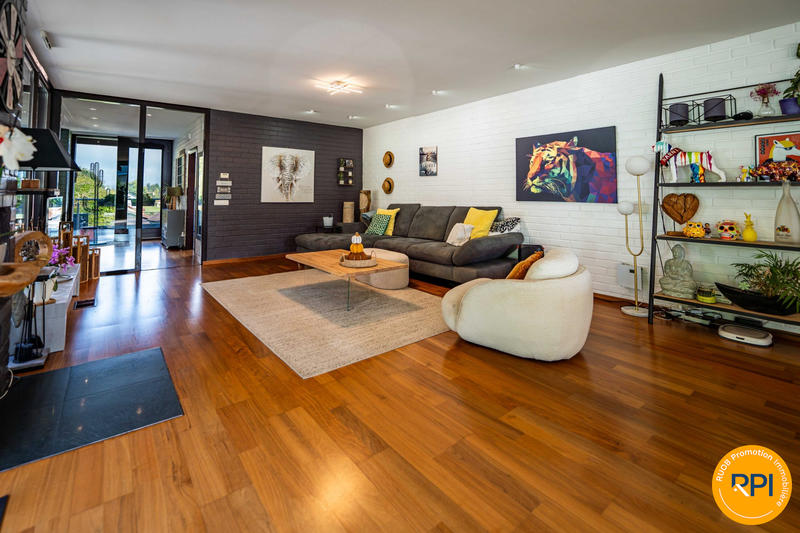 Maison - 147 m² - 4 pièces