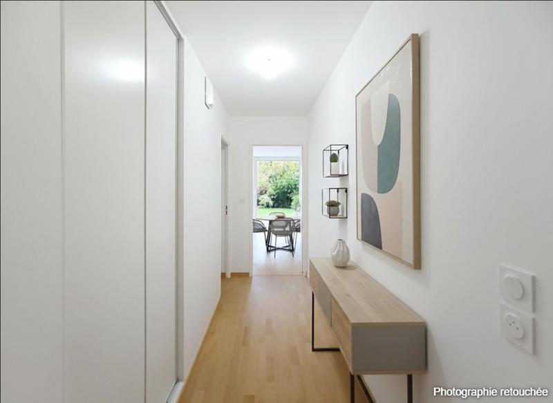 Appartement - 99 m² - 4 pièces