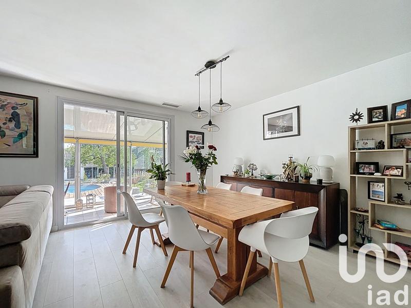 Maison - 180 m² - 7 pièces