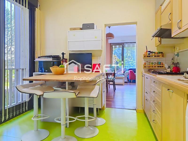 Appartement - 115 m² - 5 pièces