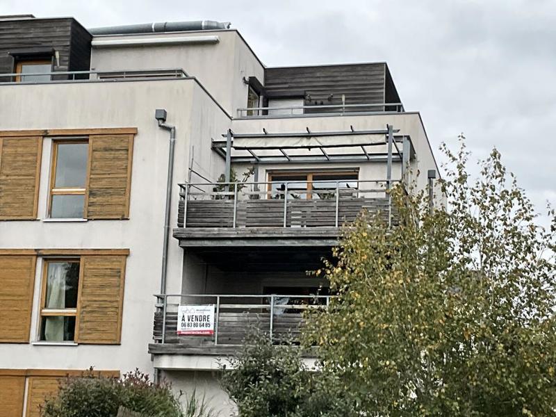 Appartement - 103 m² - 4 pièces