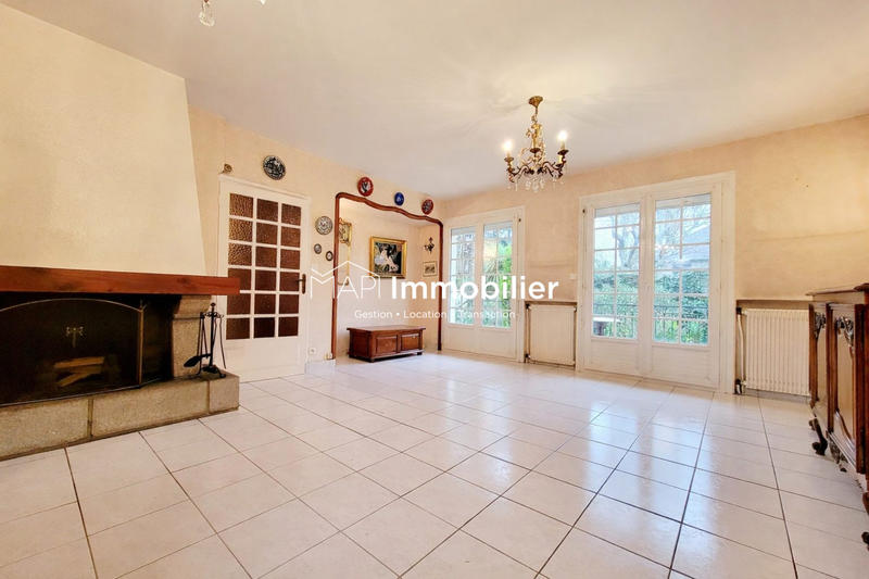 Maison ancienne - 117 m² - 7 pièces