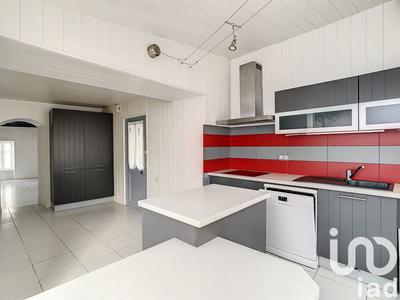 Maison - 138 m² - 5 pièces