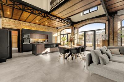 Maison - 187 m² - 4 pièces