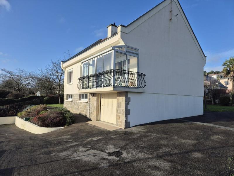 Maison - 104 m² - 5 pièces