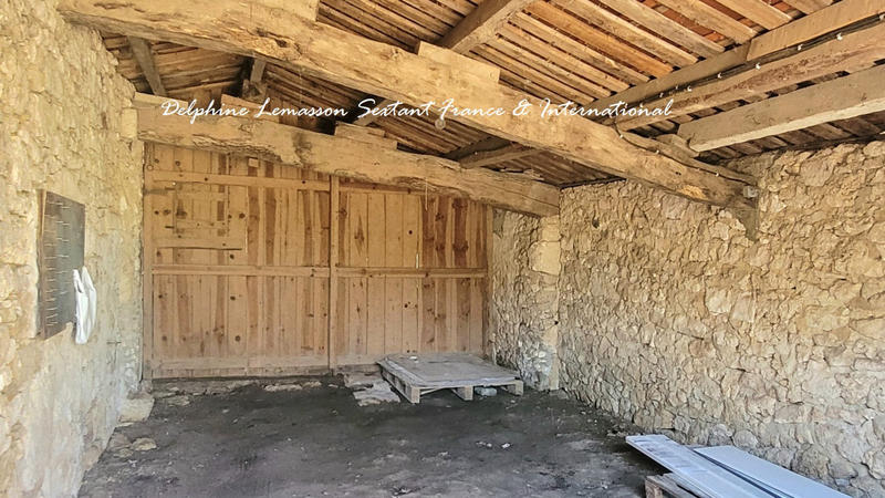 Maison - 240 m² - 12 pièces