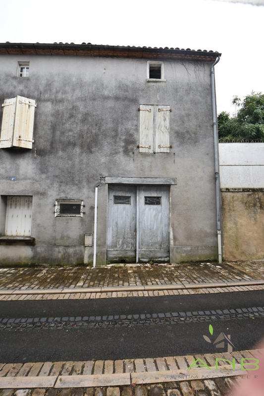 Parking / Garage - 50 m²