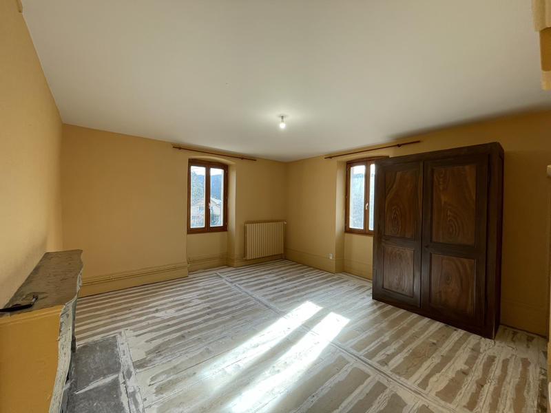 Maison - 170 m² - 7 pièces