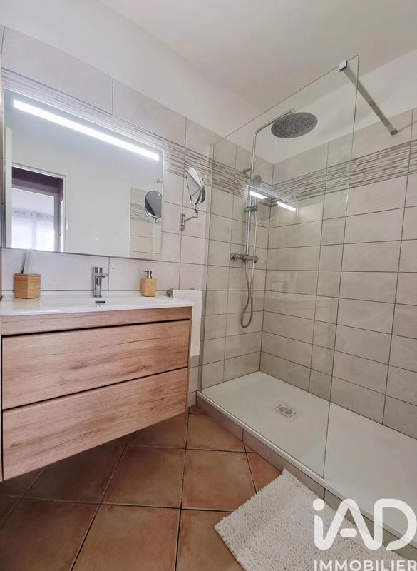 Appartement - 85 m² - 4 pièces