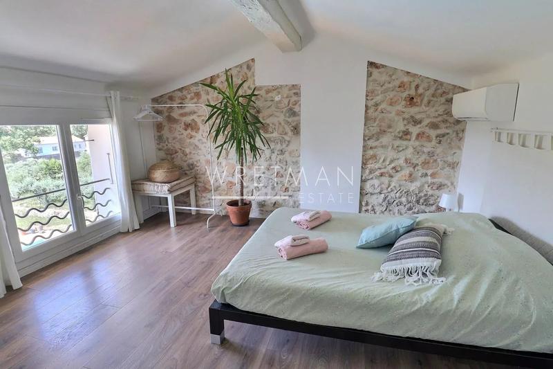 Villa - 150 m² - 7 pièces