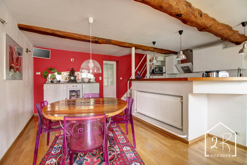 Maison - 191 m² - 7 pièces