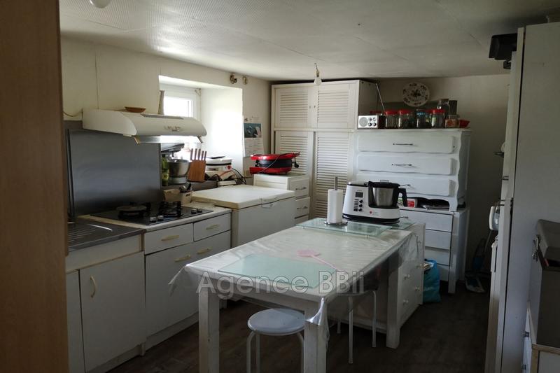 Maison - 217 m² - 8 pièces