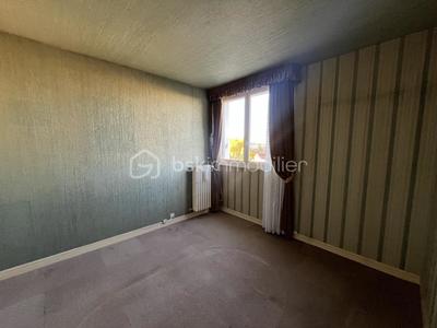 Appartement - 77 m² - 4 pièces