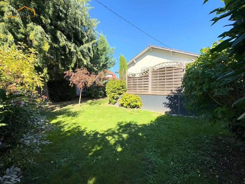 Maison - 200 m² - 6 pièces